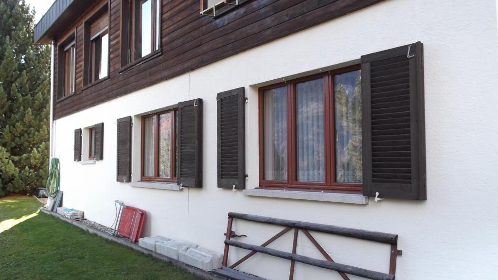 Apartamento Casa Collina Disentis Exterior foto